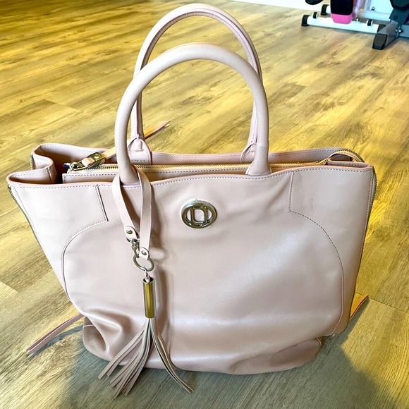 Laurel Purse - Large Tote Bag - Blush Pink and Purple Interior - Picture 12 of 15